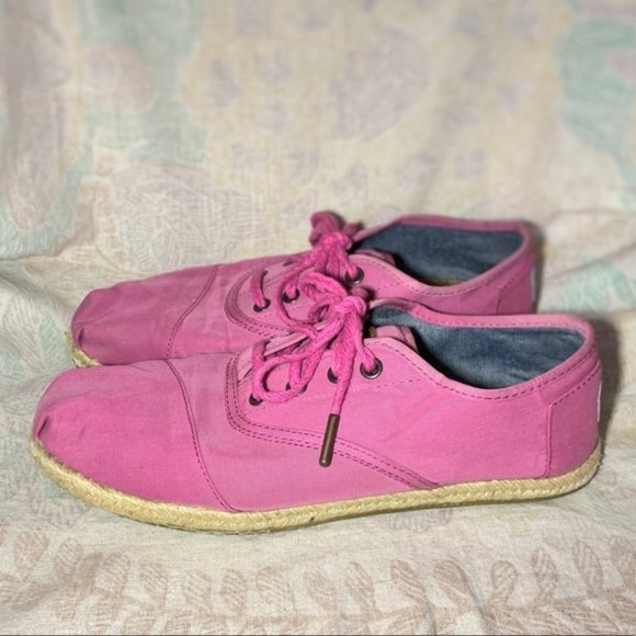 TOMS Bubblegum Pink Lace-up Espadrilles; Size 8.5 - Picture 1 of 7